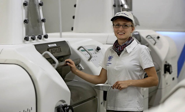 Als erste Frau in der Hubermhle hat V...auer die Mllerin-Ausbildung gemacht.   | Foto: Chr. Breithaupt