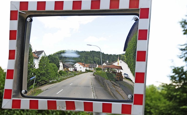 berraschung fr fast alle Beteiligte:...tte Weitenau bis nach Wieslet saniert.  | Foto: Bergmann