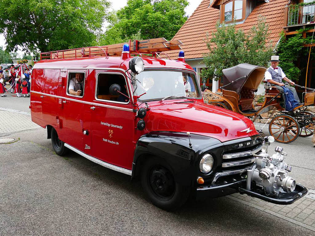 Das liebevoll restaurierte Oldtimer-Feuerwehrfahrzeug der Staufener Wehr.