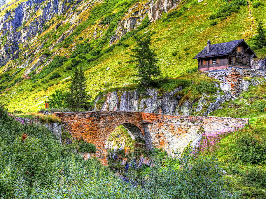 Landschaft: Wallis/Schweiz.   Das Bild wurde in der Nhe der Ladstaffel Richtung Nufenenpass fotografiert von Dieter aus Grenzach-Wyhlen