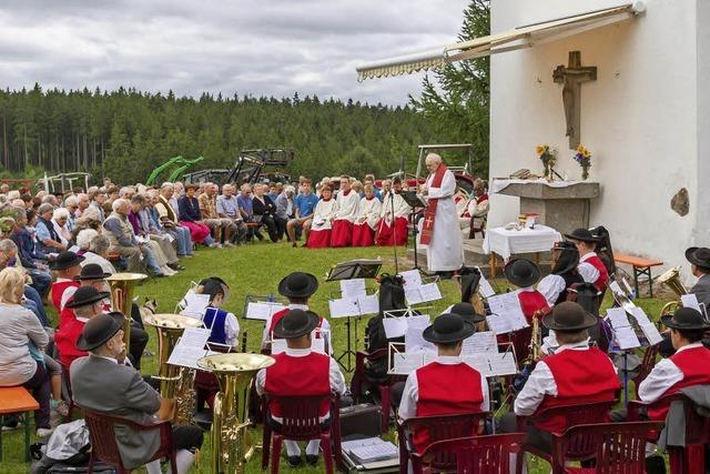 Fahrzeugsegnung beim St. Cyriakus-Fest