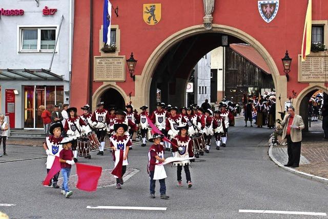 Knstler und Musikbands in Lffingen