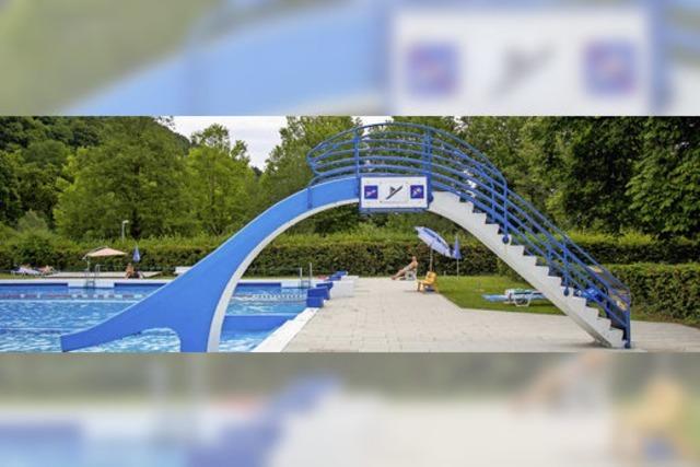 Ausgerutscht im Freibad Waldshut