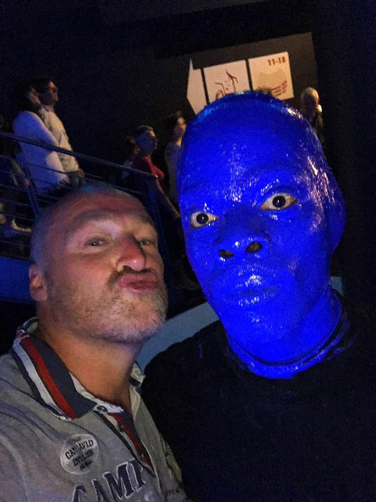 Michael Carmelini: Blaue Maske