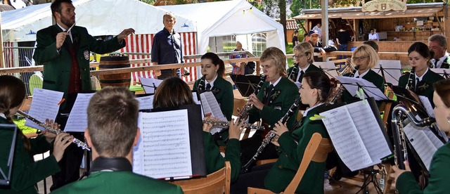 Der Musikverein Rtenbach erffnete das Bachfest musikalisch.   | Foto: Liane Schilling