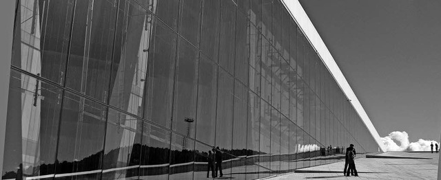 Architektur in Norwegen: Opernhaus in ...ind Kontraste und Linien faszinierend.  | Foto: Ulrich Killeit