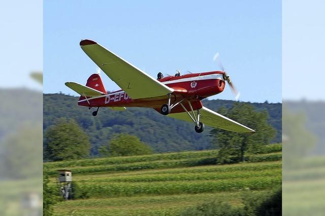 Oldtimer am Boden und in der Luft