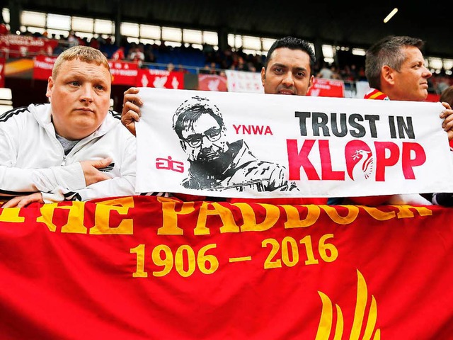 Fr diese Fans des FC Liverpool steht ...enphase der Chamions League einzieht.   | Foto: dpa