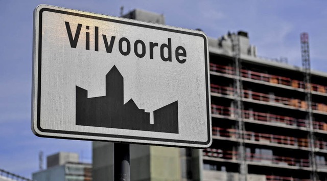 Im belgischen Vilvoorde lebte der Kopf der Zelle eine Zeitlang.   | Foto: DPA