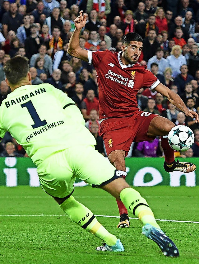 Der deutsche Nationalspieler Emre Can ...eims Torhter Oliver Baumann zum 3:0.   | Foto: Afp