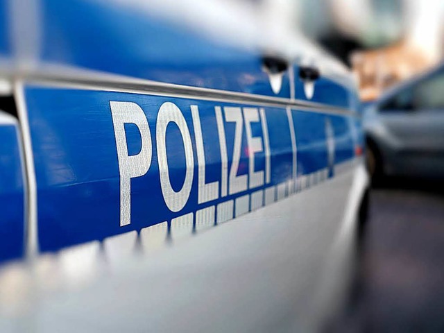 Die Polizei sucht einen Mann, der am M...e in Freiburg-Mooswald berfallen hat.  | Foto: Heiko Kverling (Fotolia)