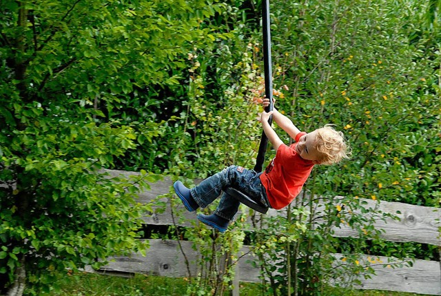 Am besten gefiel Jakob und Jonas die Seilbahn.  | Foto: Leony Stabla