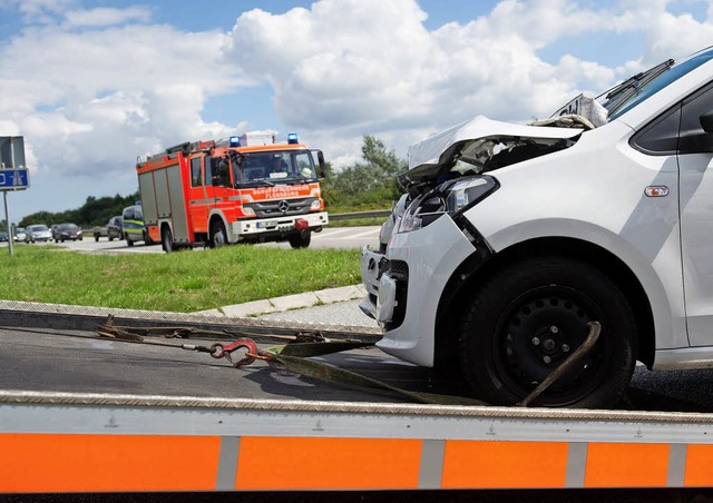 Passiert ein Unfall, braucht es schnel...nformationen fr die Rettungskrfte.    | Foto: Benjamin Nolte (dpa)