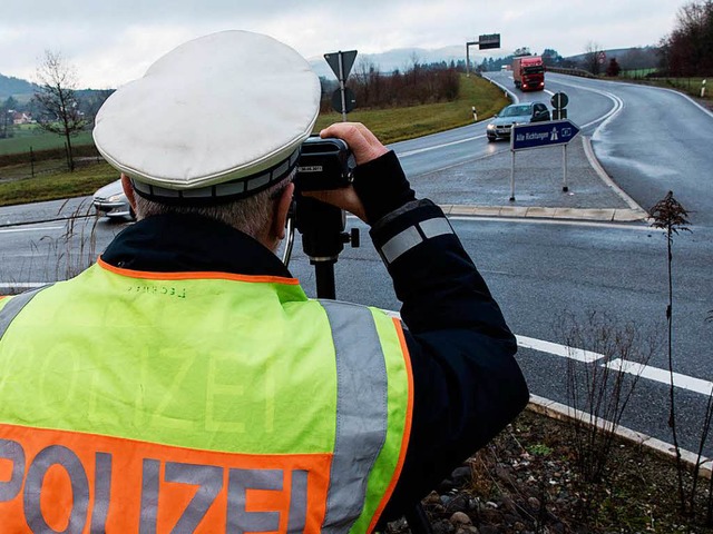 Geschwindigkeitskontrolle nahe der Schweizer Grenze  | Foto: dpa