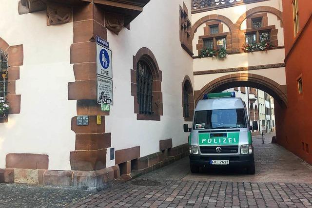 Innenministerium verbietet linksextreme Internetplattform – Räume der KTS in Freiburg durchsucht