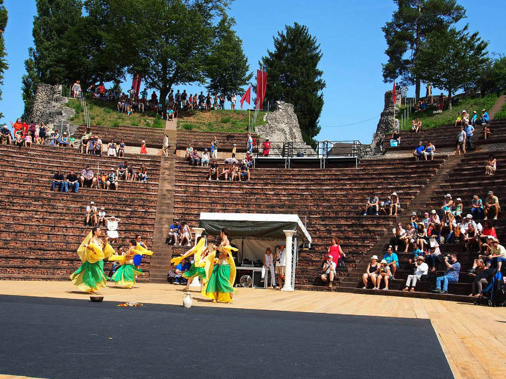 Orientalischer Tanz im Amphitheater