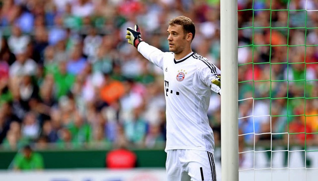 Manuel Neuer hat in Bremen nicht viel ... wieder mehr Spielpraxis zu bekommen.   | Foto: AFP