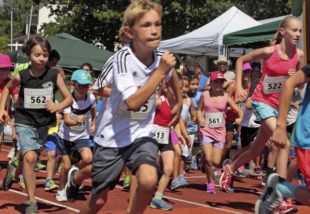 Ab 12.30 Uhr sind am kommenden Sonntag...n Lufer beim Kindertallauf unterwegs.  | Foto: Jrn Kerckhoff