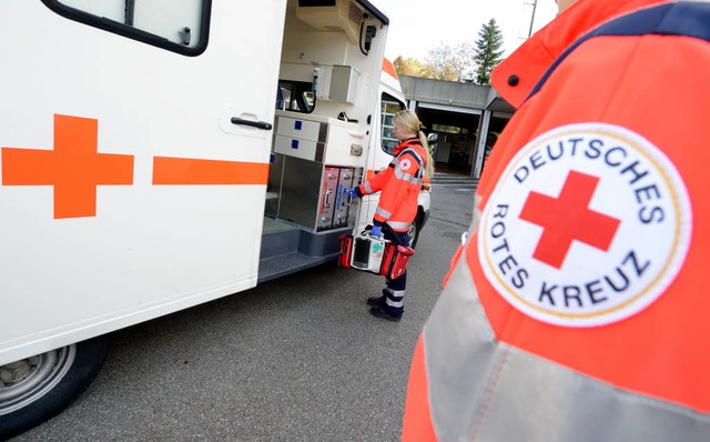 Nachdem er in Denzlingen von einem Rad...r ins Krankenhaus eingeliefert werden.  | Foto: Bernd Weibrod