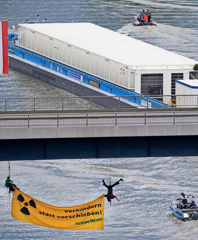 Protest ber dem Neckar  | Foto: dpa