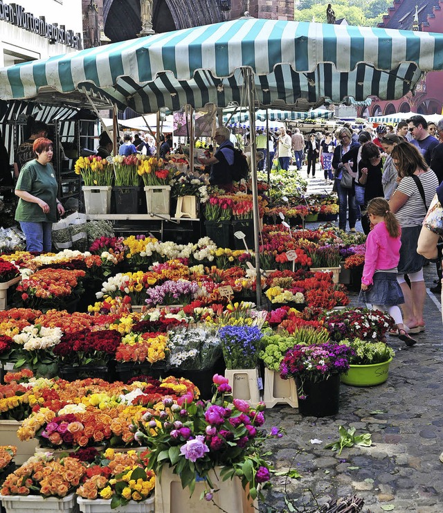 Fr seine Farben und seine Atmosphre ist der  Mnstermarkt berhmt.   | Foto: Thomas Kunz