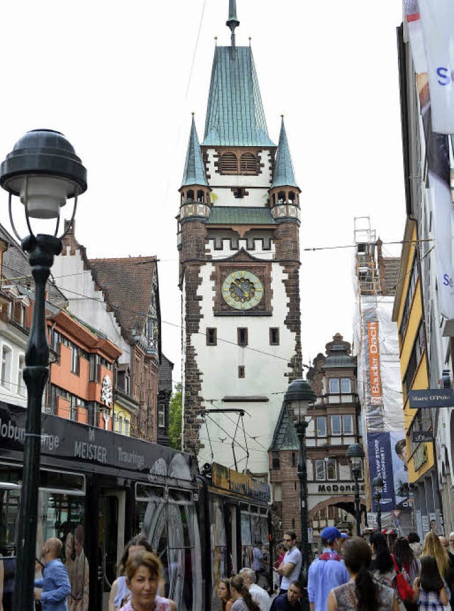 Viel los am Martinstor: Das hat Marco Nara fotografiert.  | Foto: Rita Eggstein