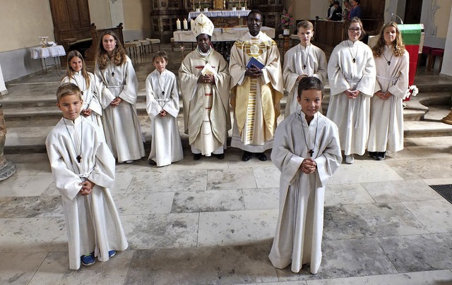 Monsignore Eugne Houndekon, der Bisch...stranten beim Gottesdienst am Sonntag   | Foto: Rudi Rest