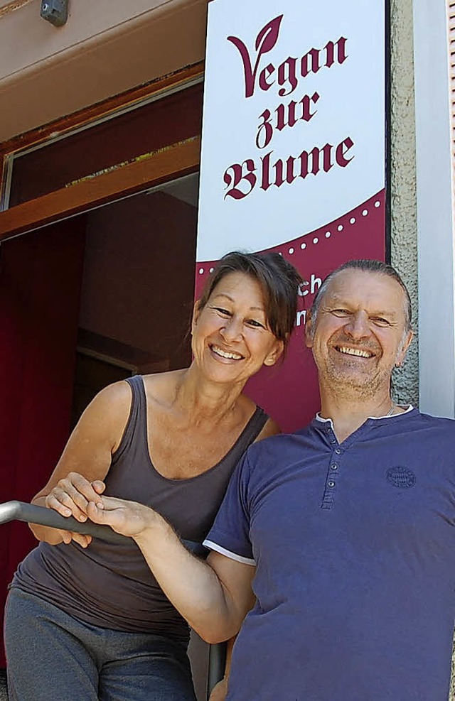 Leben ihre berzeugung mit Herz, aber ...Zeigefinger: Susanne und Reimund Vogt   | Foto: Frey