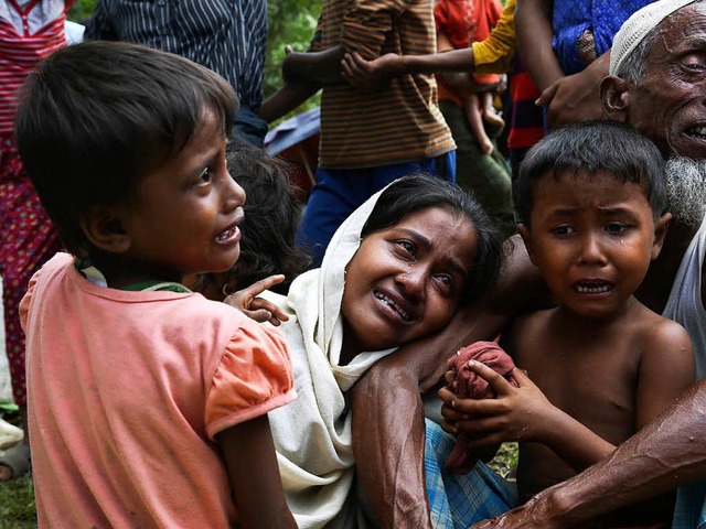 Die Verzweiflung steht dieser vertriebenen Familie ins Gesicht geschrieben.      | Foto: DPA