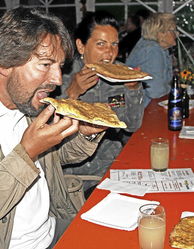 Frisch  schmeckt der Zwiebelkuchen besonders gut.  | Foto: Trogus