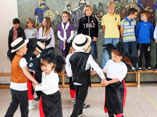 Beim deutsch-elsssischen Fest in Kind...en des Projekts noch krftig gefeiert.  | Foto: Corina Lorber