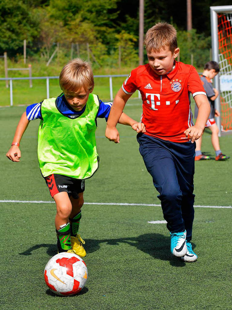 Fuball stand  auf dem Bonndorfer Ferienprogramm fr die Kinder.