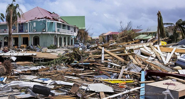 Fast alle Huser auf der Insel Saint-Martin sind zerstrt.   | Foto: AFP