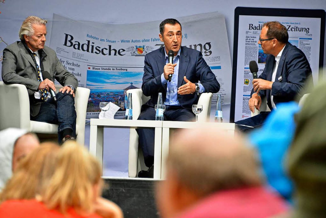 zdemir beim BZ-Wahltag. Links: BZ-Chefreporter Stefan Hupka.  | Foto: Michael Bamberger