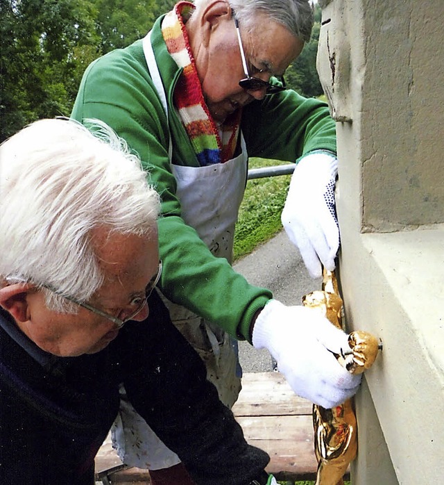 Werner Huber (rechts) und Paul Maier r... alten Waldshuter Strae bei Aispel.    | Foto: Elfriede Maier