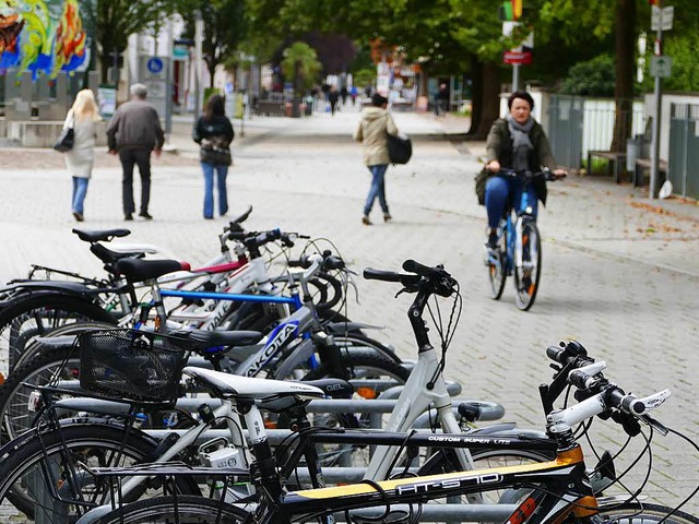 Radfahren ist in Rheinfelden nach Mein... mit zu vielen Hindernissen verbunden.  | Foto: Ingrid Bhm-Jacob