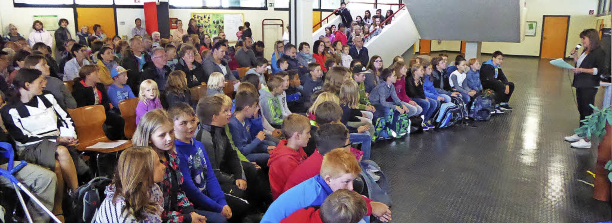 Die Zwei Seiten Der Medaille Mehr Schuler Wenig Platz Titisee Neustadt Badische Zeitung