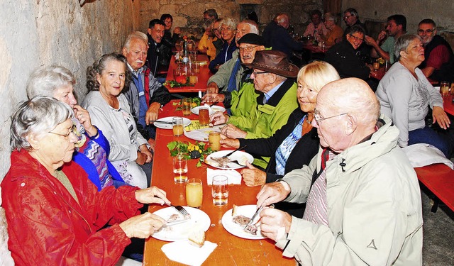 Haltingens Winzerfest bietet in urigem...eit bei Suppenfleisch und neuem Wein.   | Foto: Sedlak