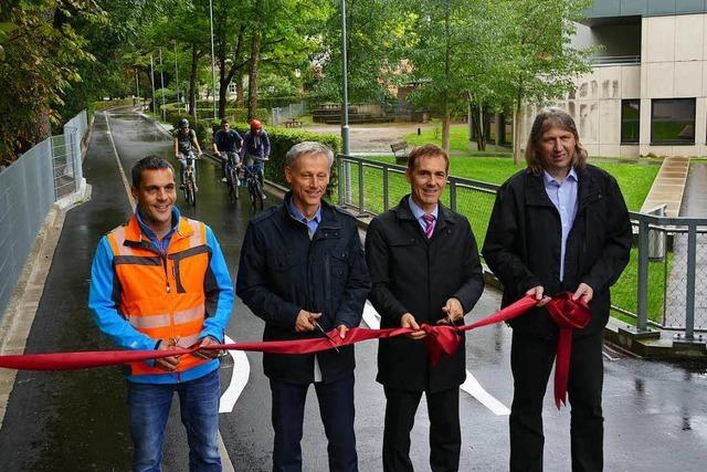 Erste Fahrradstrae in Lrrach erffnet