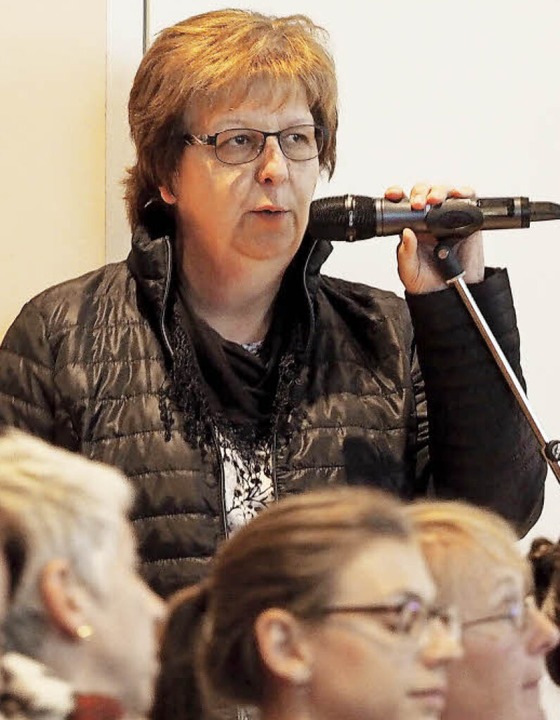 Brger knnen Fragen stellen &#8211; wie hier Ruth Andris vom Raimartihof.  | Foto: Susanne Gilg