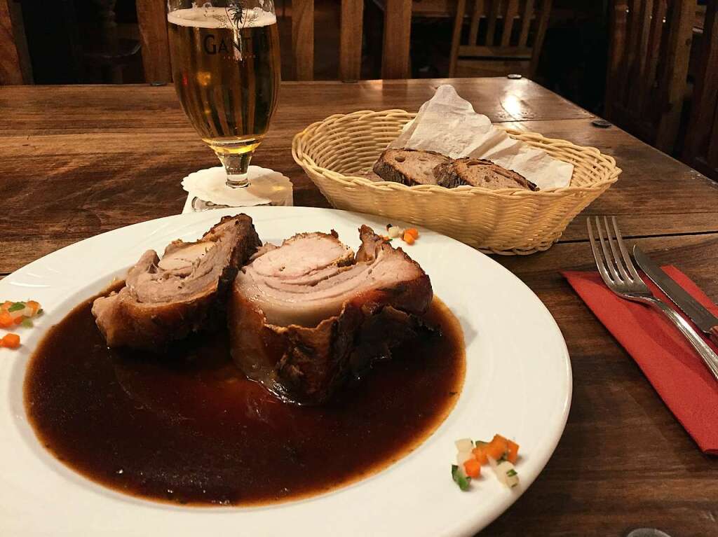 Spanferkel in Bierjus (Freiburg)