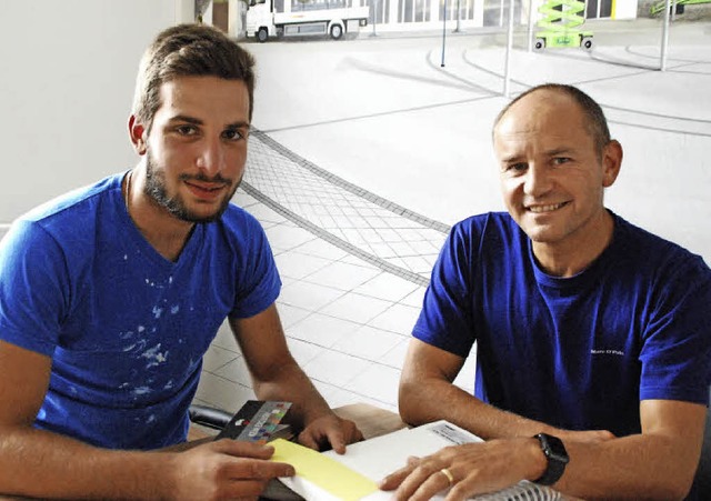 Oguzhan ztrk (links) mit Stefan Gran...ipser und Gerstbauer, in Rheinfelden   | Foto: maja tolsdorf