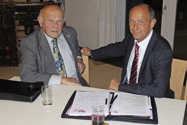 Wilhelm Schmider (links) konnte den  G...e Mitglieder nicht im Verband halten.   | Foto: Mario Schneberg