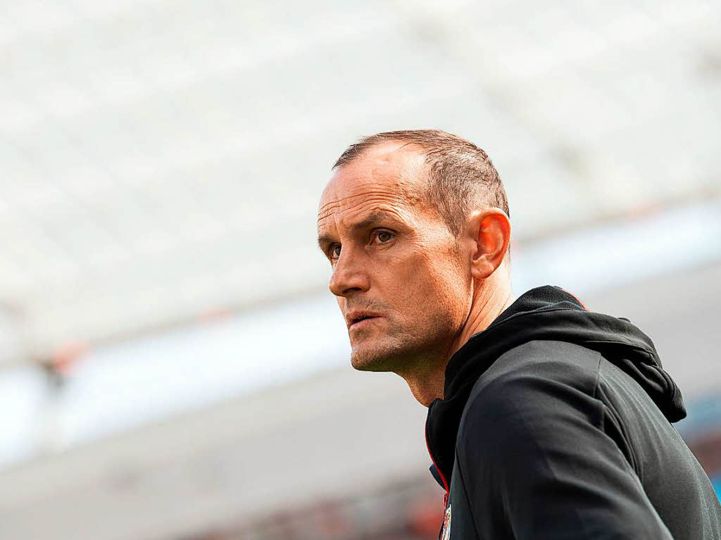 Leverkusen-Trainer Heiko Herrlich stand nach en vergangenen Spielen unter Druck.