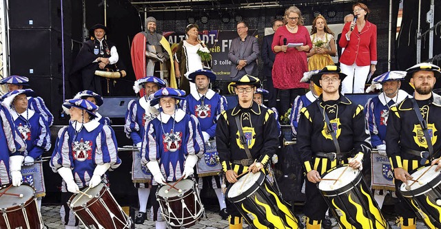 Die Schwarzenberger Herolde mit ihren ...- und Edelwei-Fest in Schwarzenberg.   | Foto: Verein