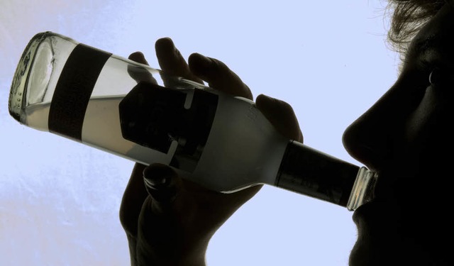 Beim Kampf gegen Alkoholmissbrauch von... Projekt &#8222;Halt&#8220; Mastbe.   | Foto: DPA