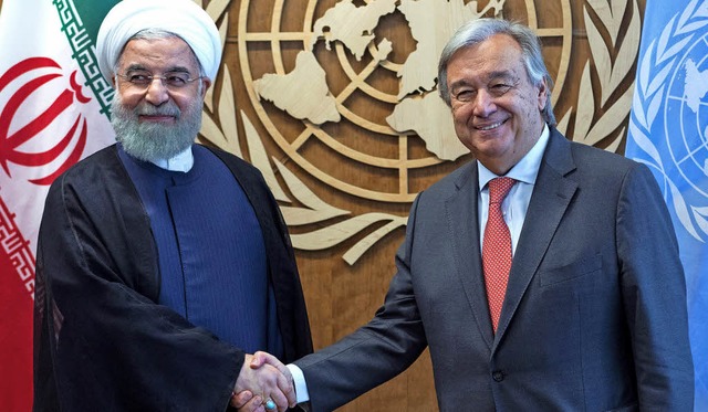 Irans Prsident Hassan Ruhani (links) und UN-Generalsekretr Antonio Guterres   | Foto: dpa