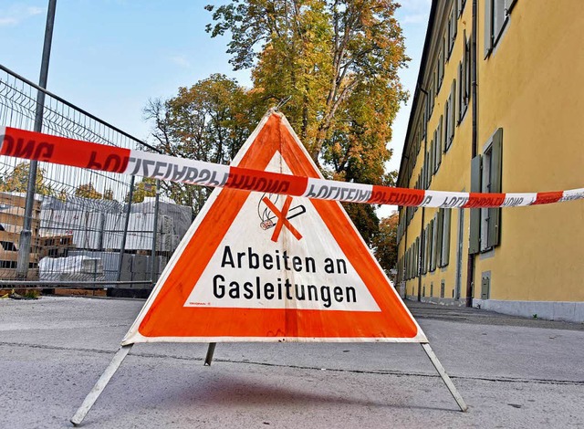 Gasalarm! Rund um den Rotteckring ist weitrumig abgesperrt worden.  | Foto: Michael Bamberger