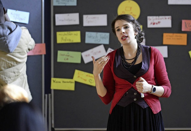 Marina Weisband fragt die Schler nach ihren Ideen.   | Foto: Ingo Schneider