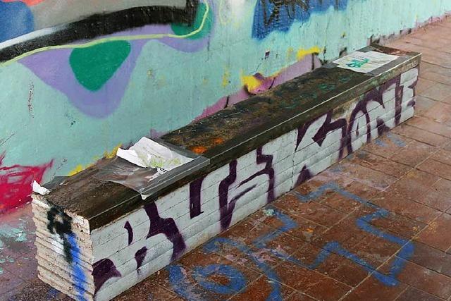 Skater haben in der Ganter-Unterführung Rails aufgebaut – die Stadt geht nun dagegen vor